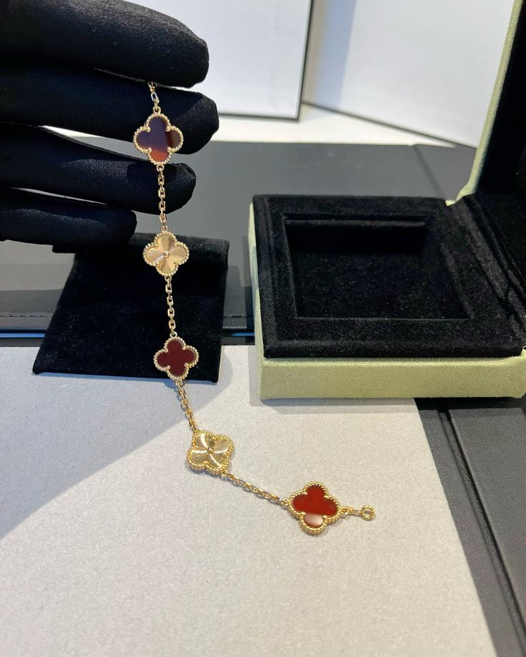 Vintage Five-Motif Red Stone Mix Guilloché Bracelet