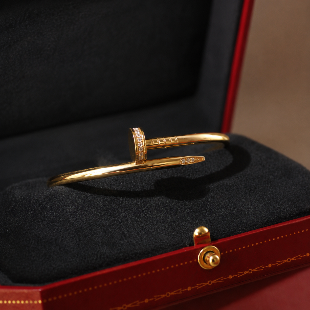 Juste Un Clou Diamonds Bracelet