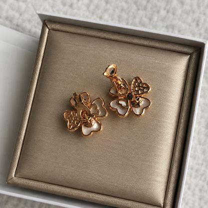 Cosmos Pavé Diamonds Medium Earrings