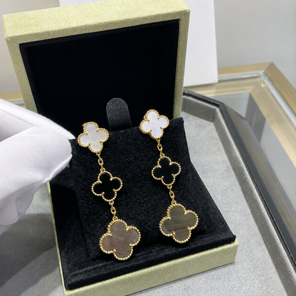 Magic Alhambra Three Pearls Motifs Earrings