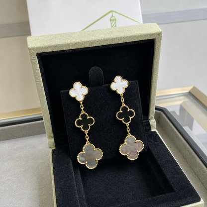 Magic Alhambra Three Pearls Motifs Earrings