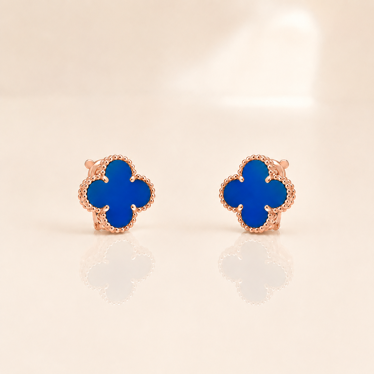 Vintage 1 Motif Blue Agate Earrings