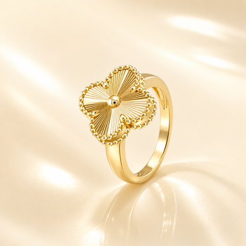 Vintage Clover Guilloche Ring