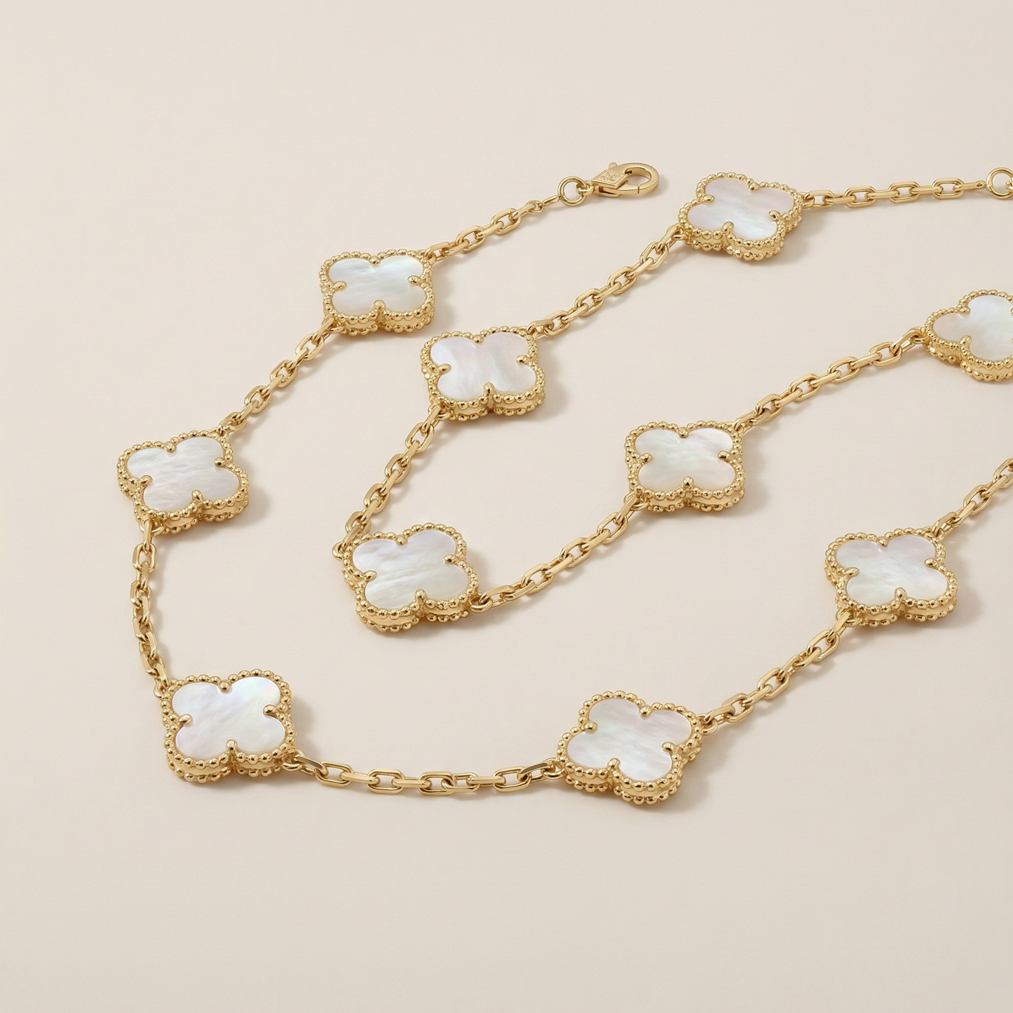 Alhambra 10 Motifs Mother Of Pearl Necklace