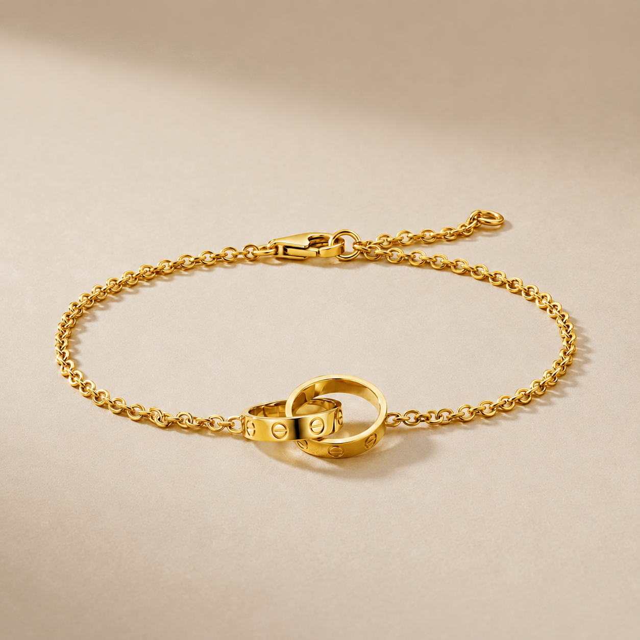 Love On Chain Bracelet