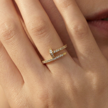 Clou Pavé Ring