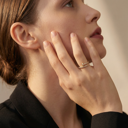 Clou Pavé Ring