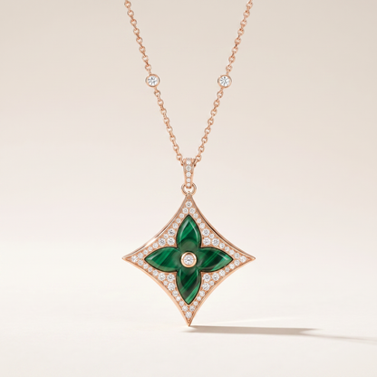 Color Blossom Green Inlay Star Necklace