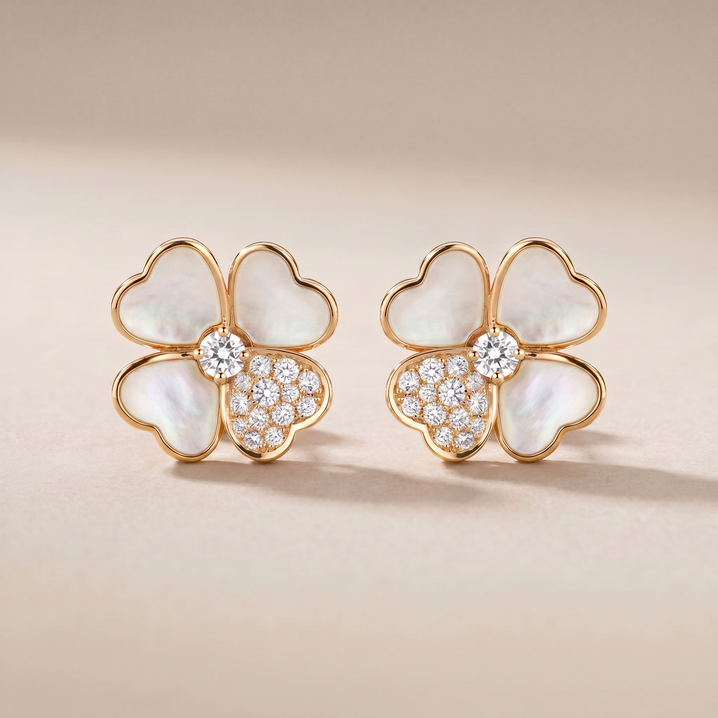 Cosmos Pavé Diamonds Medium Earrings