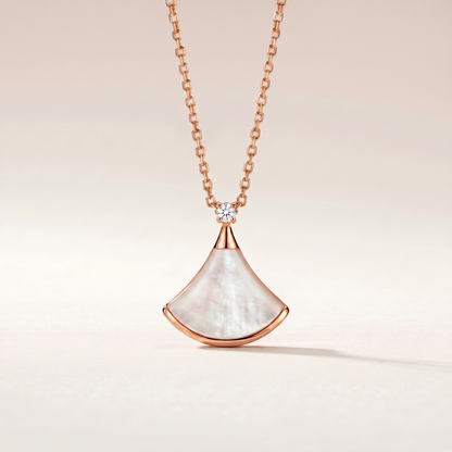 Divas' Dream White Arc 1 Diamond Pendant Necklace
