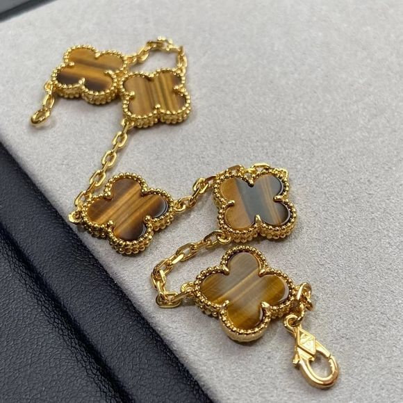 Vintage Five-Motif Tiger's Eye Bracelet