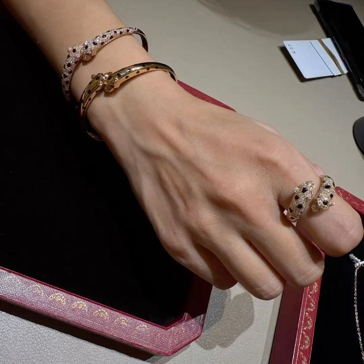 Panthère Pavé Bracelet