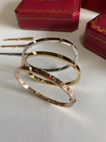 Love Classic Small Bracelet