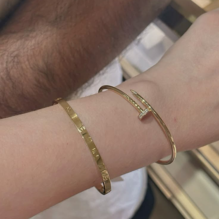 Love Classic Small Bracelet
