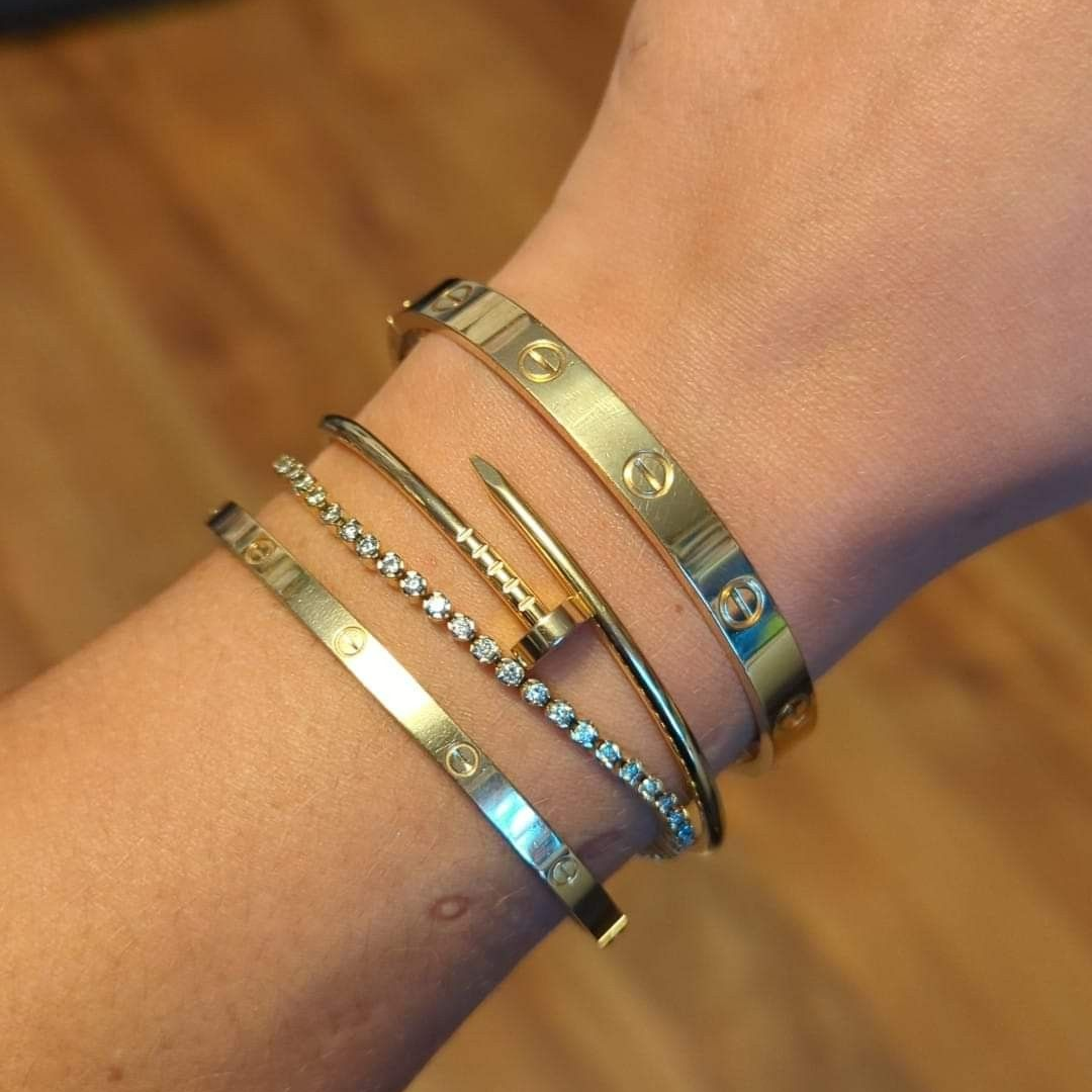Love Classic Small Bracelet
