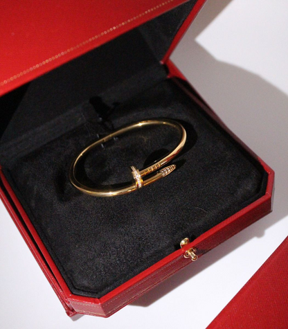 Juste Un Clou Diamonds Bracelet