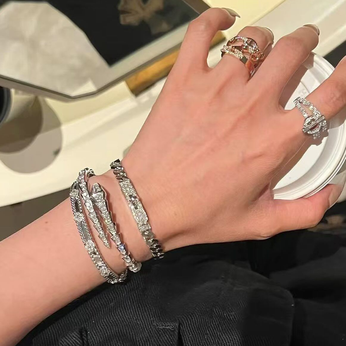Serpenti Pavé Diamonds Wrap Bracelet