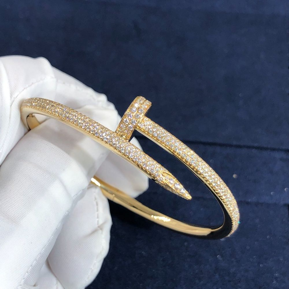 Juste Un Clou Pavé Diamonds Bangle Bracelet