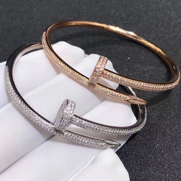 Juste Un Clou Pavé Diamonds Bangle Bracelet
