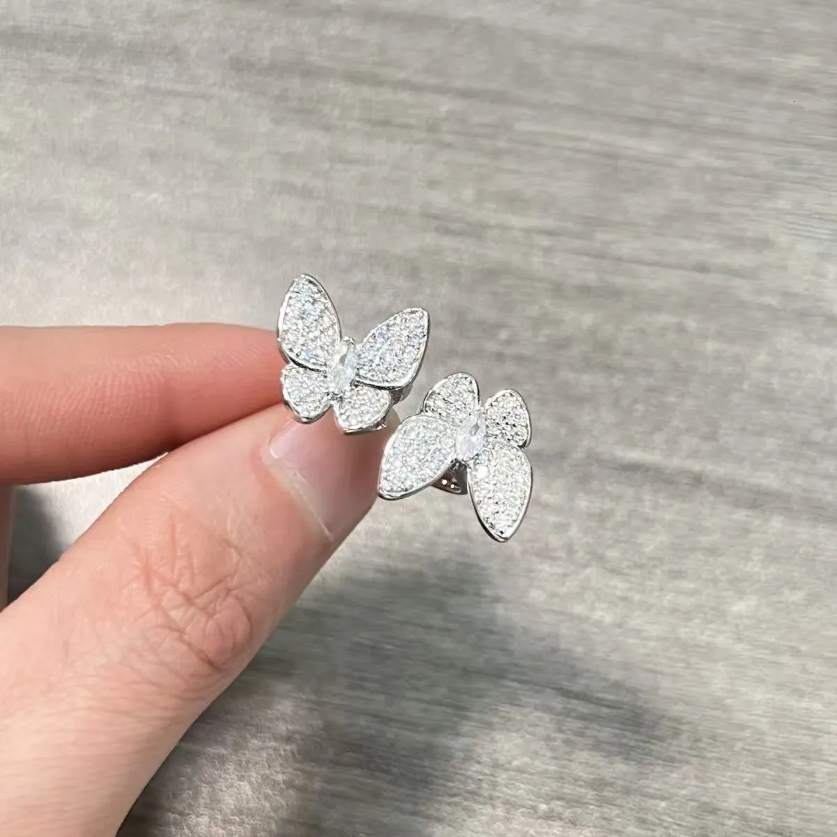 Two Butterfly Pavé Diamonds Earrings