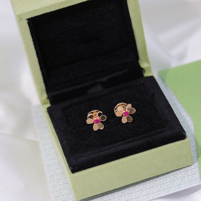 Frivole Mini Flower Earrings