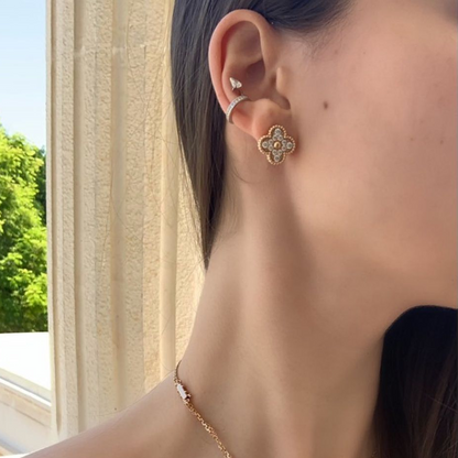 Vintage 1 Motif Pavé Earrings