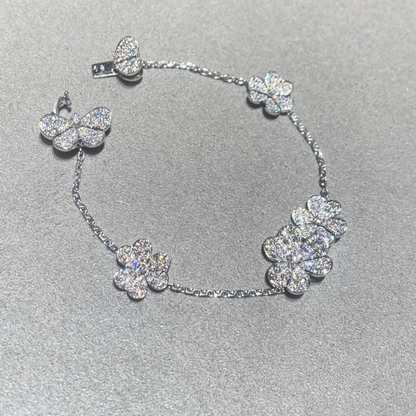 Elegant Frivole Five Flower Pavé Bracelet