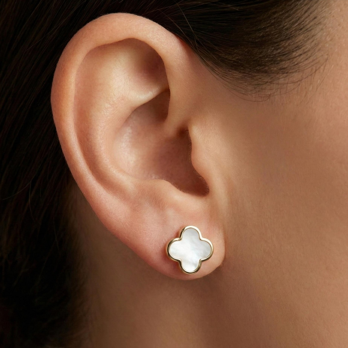 Mother of Pearl Clover Stud Earrings