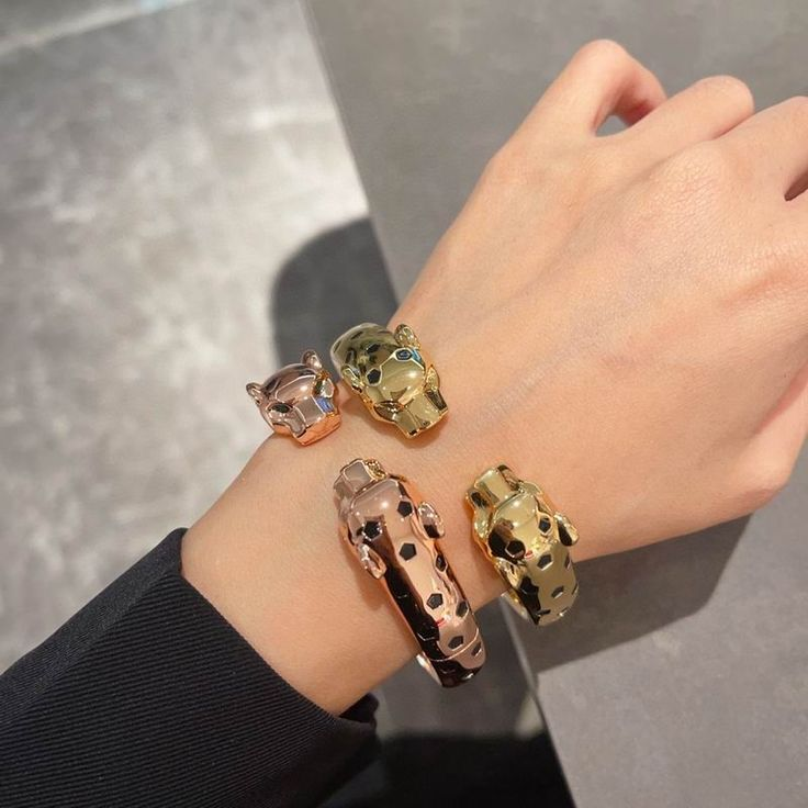 Articulated Leopard Head Open Bangle Bracelet