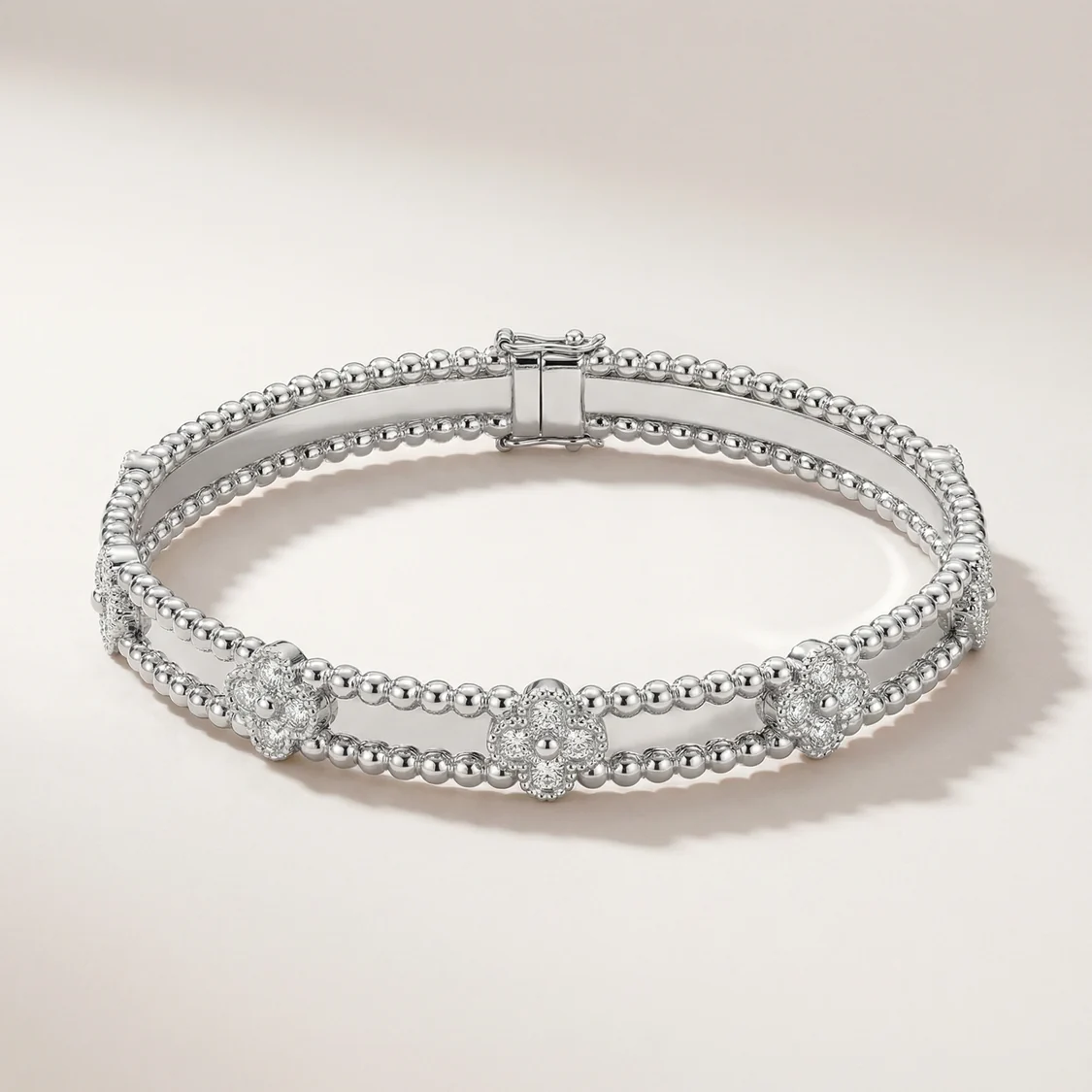 Perlée Sweet Clovers Pavé Bracelet