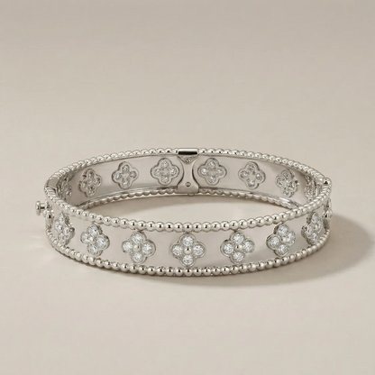 Perlée Clovers Small Pavé Bracelet