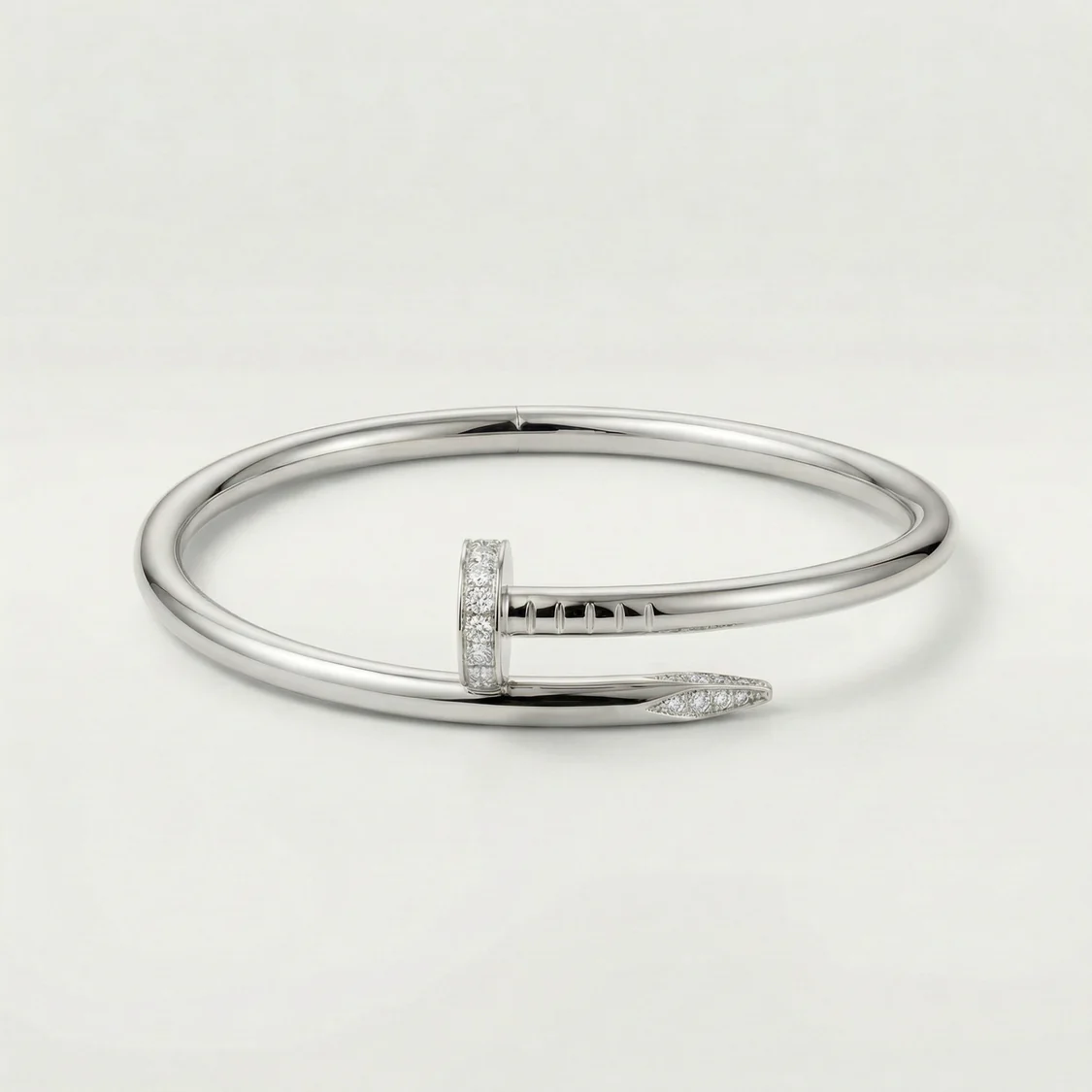 Juste Un Clou Diamonds Bracelet