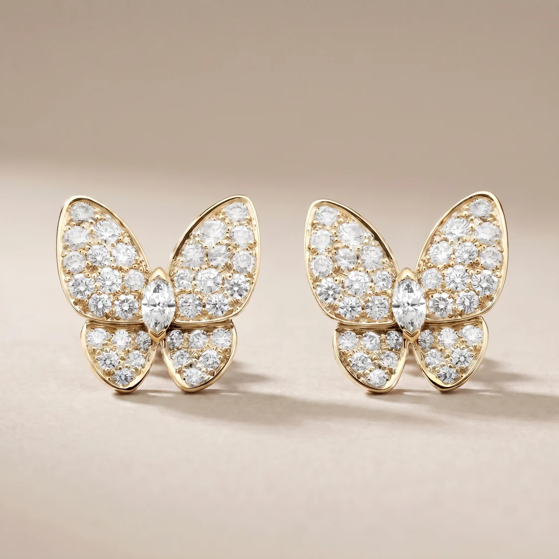 Two Butterfly Pavé Diamonds Earrings