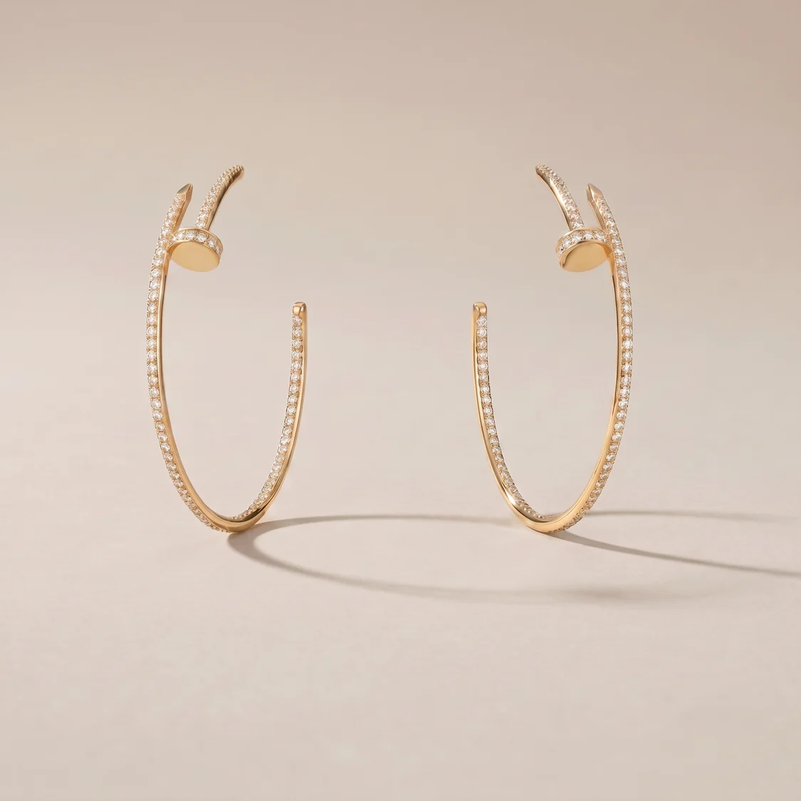 Juste Un Clou Pavé Diamonds Hoop Earrings