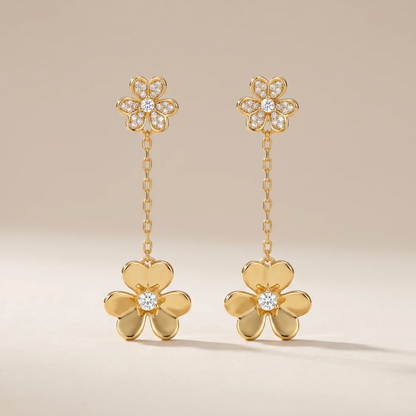 Frivole Pendant Drop Pavé Diamonds Earrings