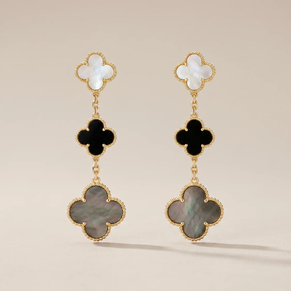 Magic Alhambra Three Pearls Motifs Earrings