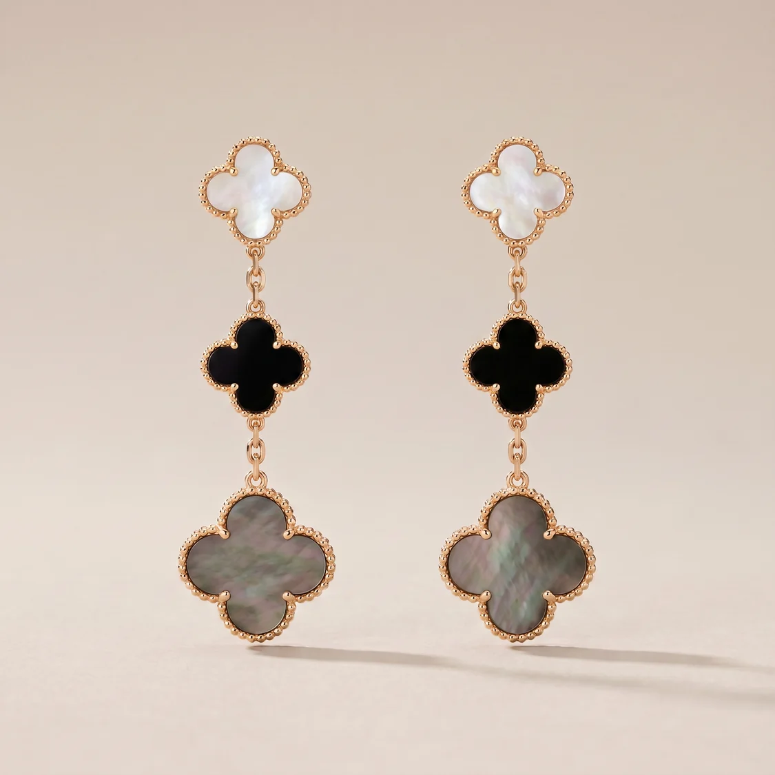 Magic Alhambra Three Pearls Motifs Earrings
