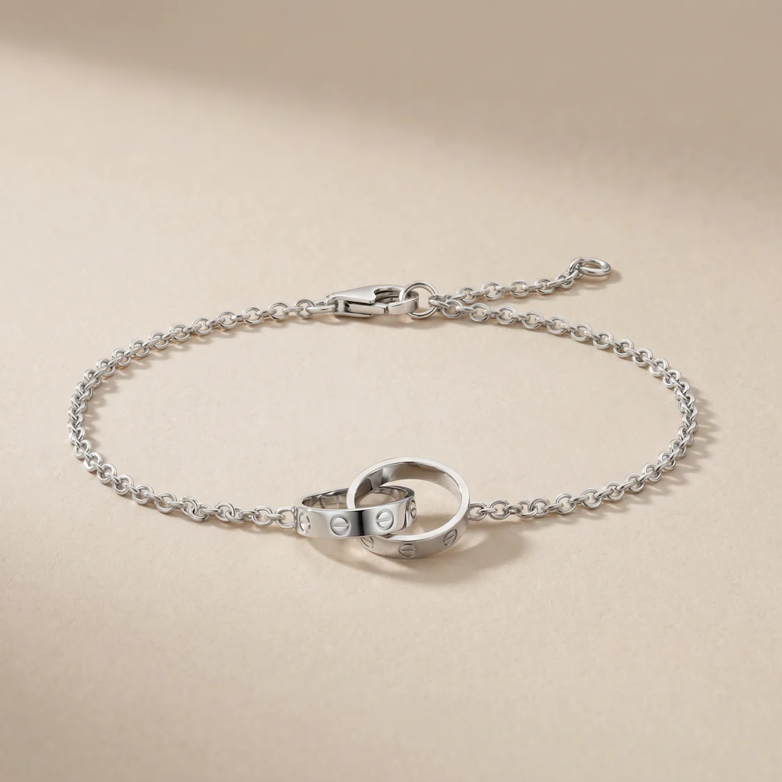 Love On Chain Bracelet