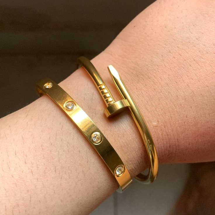 Juste Un Clou Bracelet
