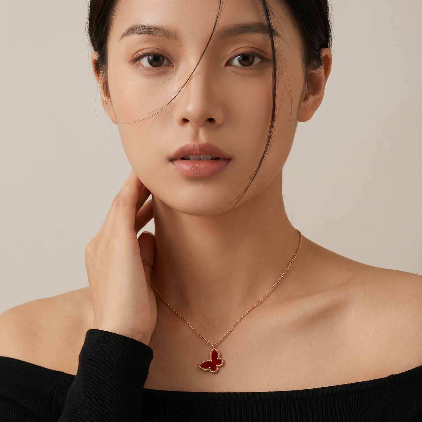 Alhambra Sweet Red Butterfly Necklace