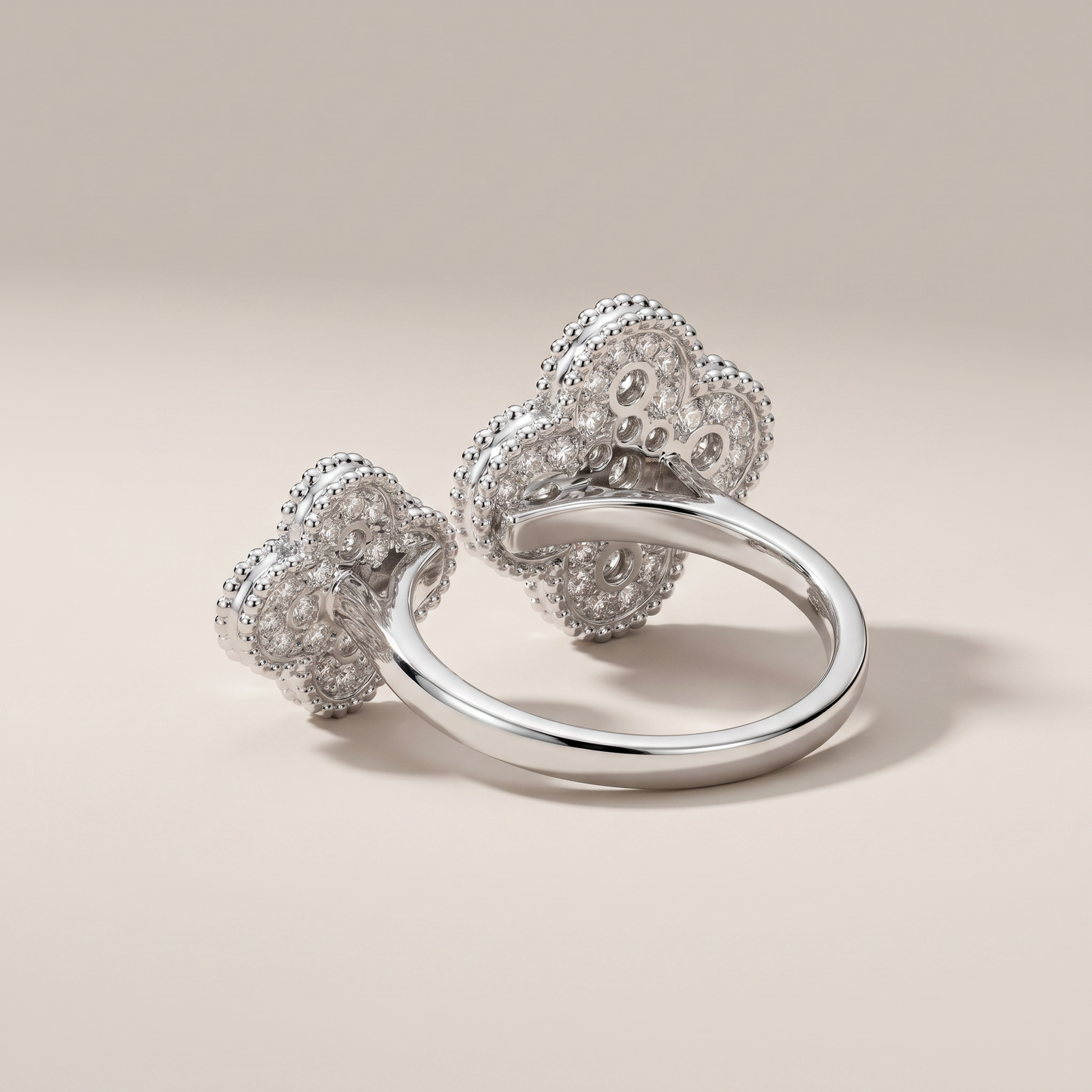 Floral Clover Between The Finger Ring