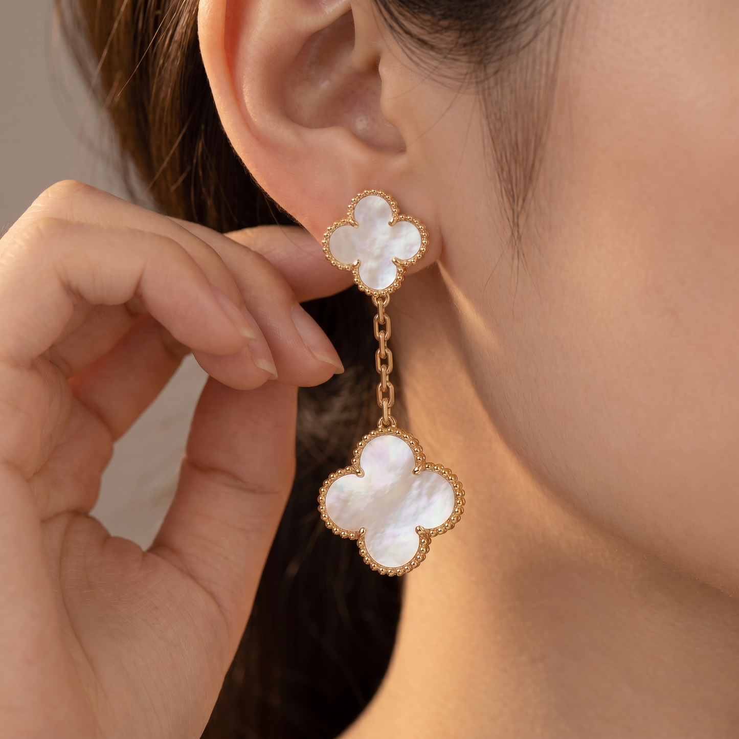 Magic Alhambra Earclips Earrings