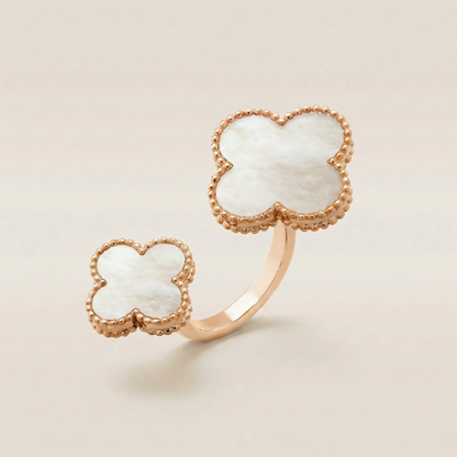 Magic Alhambra Mother Of Pearl Clover Ring