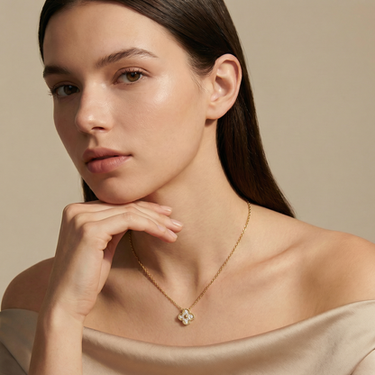 Sweet Alhambra Pavé Diamond Clover Necklace
