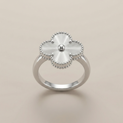 Vintage White Gold Alhambra Ring