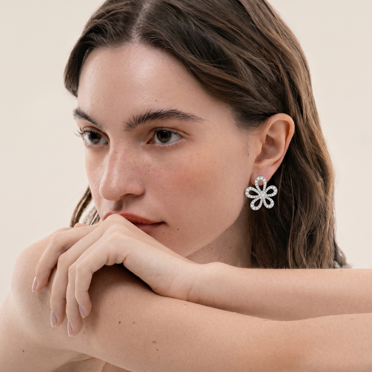 Flowerlace Pavé Diamonds Earrings