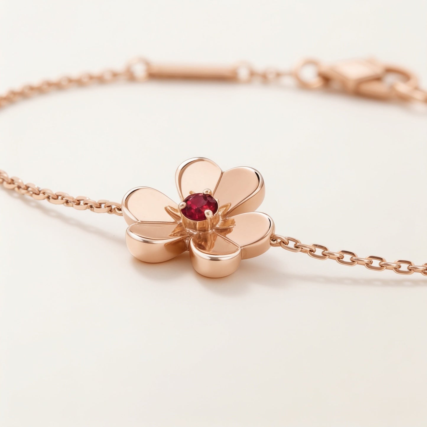 Frivole Ruby Clover Bracelet