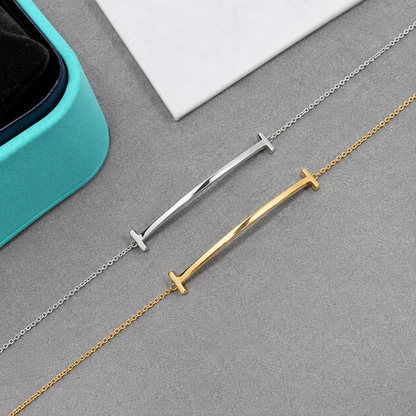 T Smile Curved Bracelet
