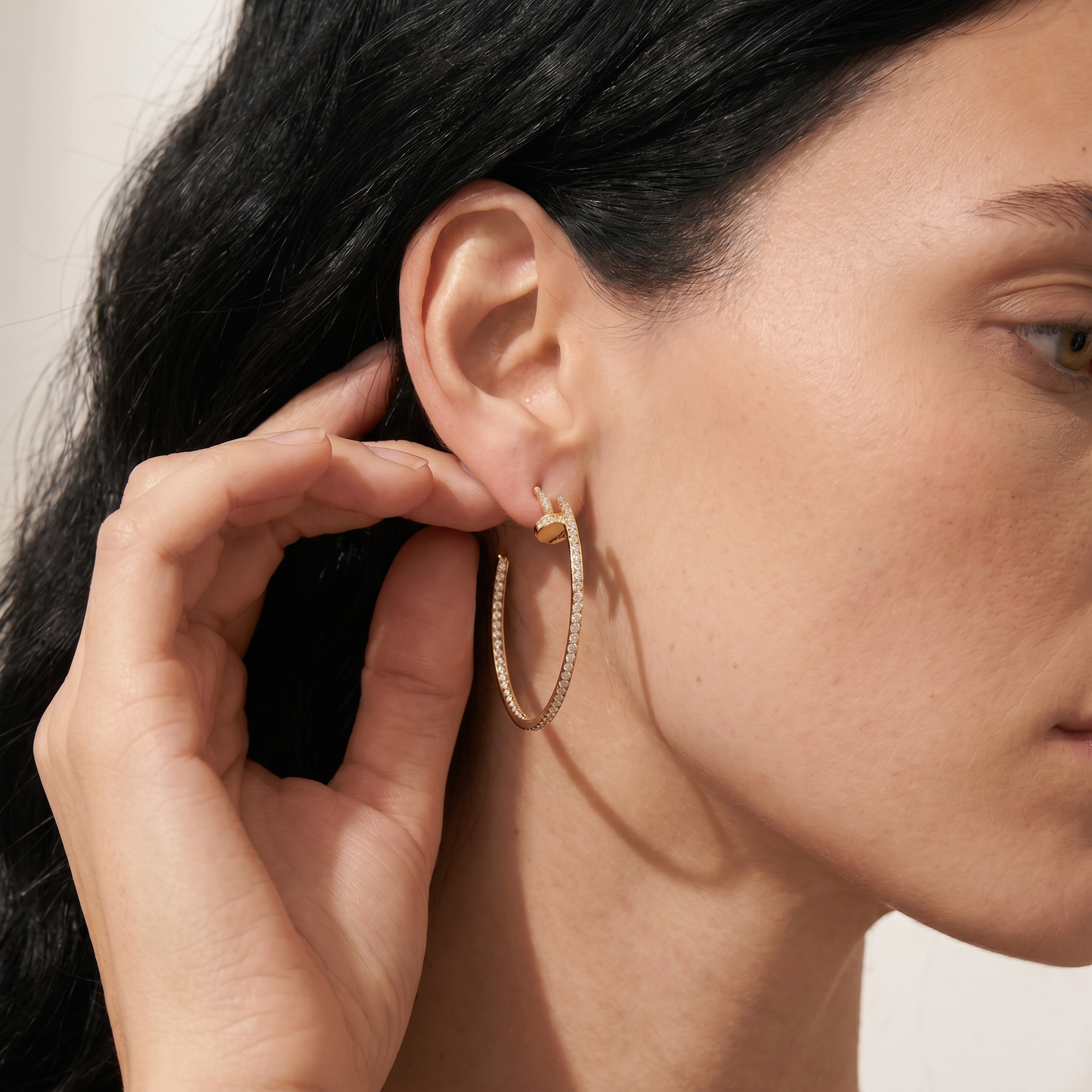 Juste Un Clou Pavé Diamonds Hoop Earrings