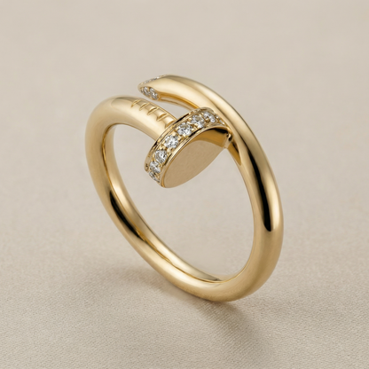 Juste Un Clou Pavé Style Ring